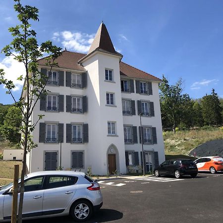 Апартаменти Domitys - Le Manoir Perignat-les-Sarlieve Екстер'єр фото